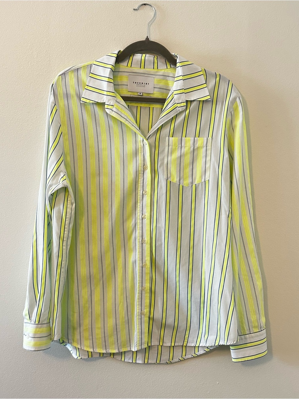 THE SHIRT —Rochelle Behrens THE BOYFRIEND SHIRT IN MULTICOLOR STRIPE
